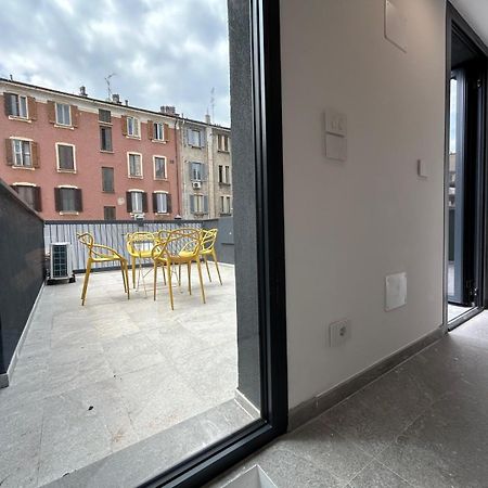 Kibilu Luxury Apt With Terrace, Isola District And Near Garibaldi Station Милано Екстериор снимка